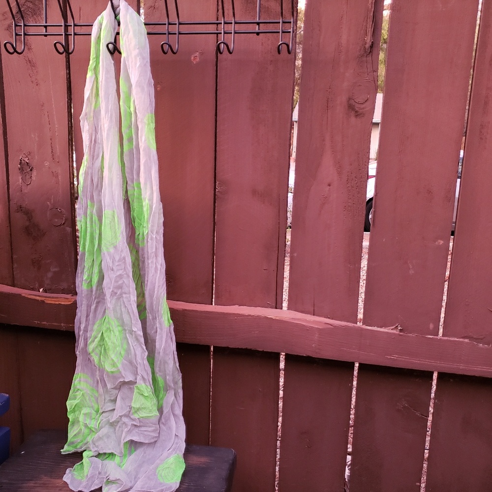 Scarf - Picture 3 of 3